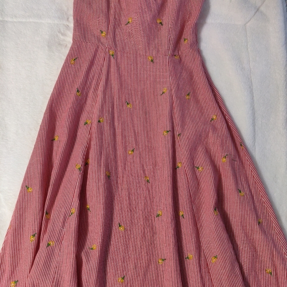 ✨ SOLD✨Striped Summer Dress - Picture 3 of 7